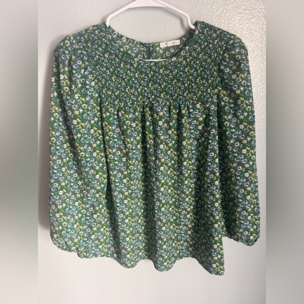 Pleione Floral Green Women's Top Medium